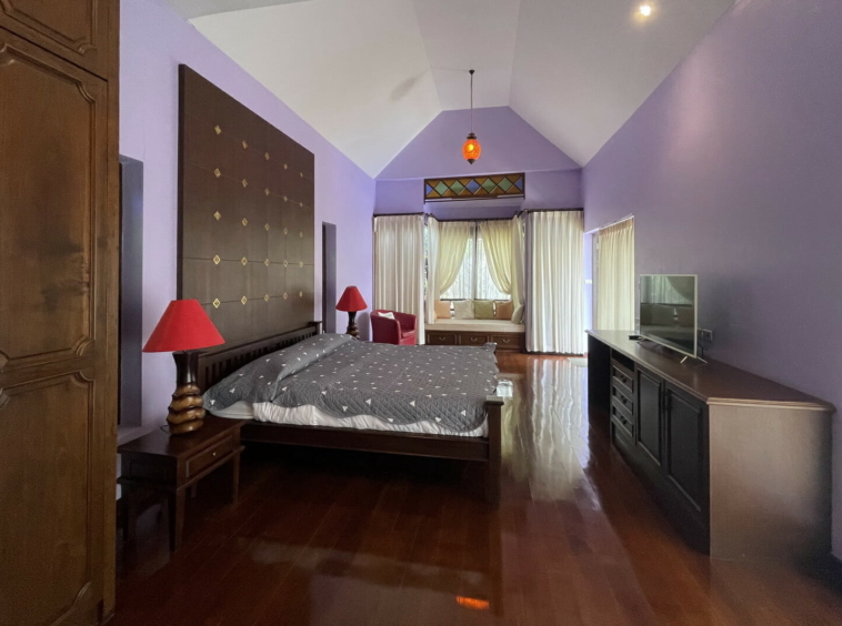 Luxury 5 Bedroom Lakeside Pool Villa in Doi Saket-TNP-D921