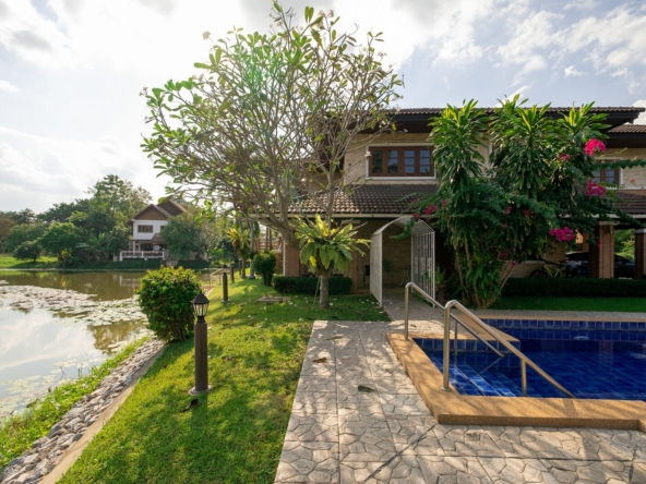 4 Bedroom Lakeside Pool Villa in Doi Saket-TNP-D937