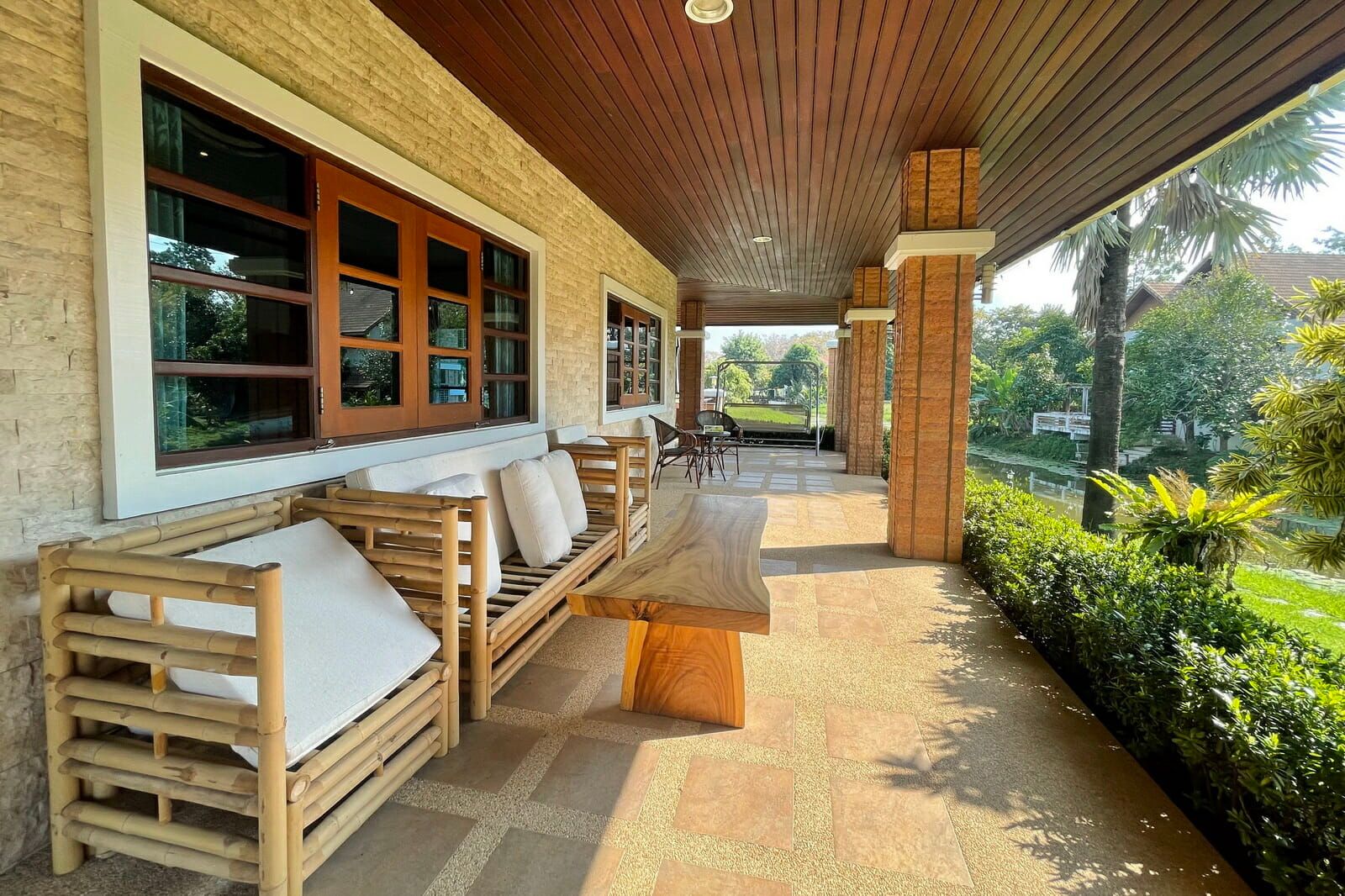 4 Bedroom Lakeside Pool Villa in Doi Saket-TNP-D937