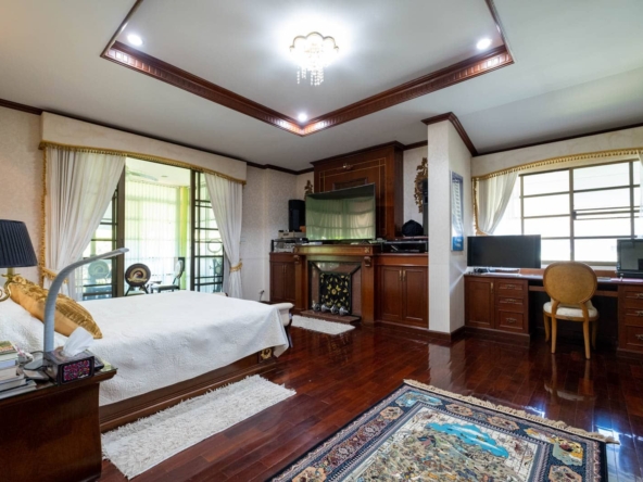 4 Bedroom Luxury House in Lanna Pinery Hang Dong-TNP-D1027