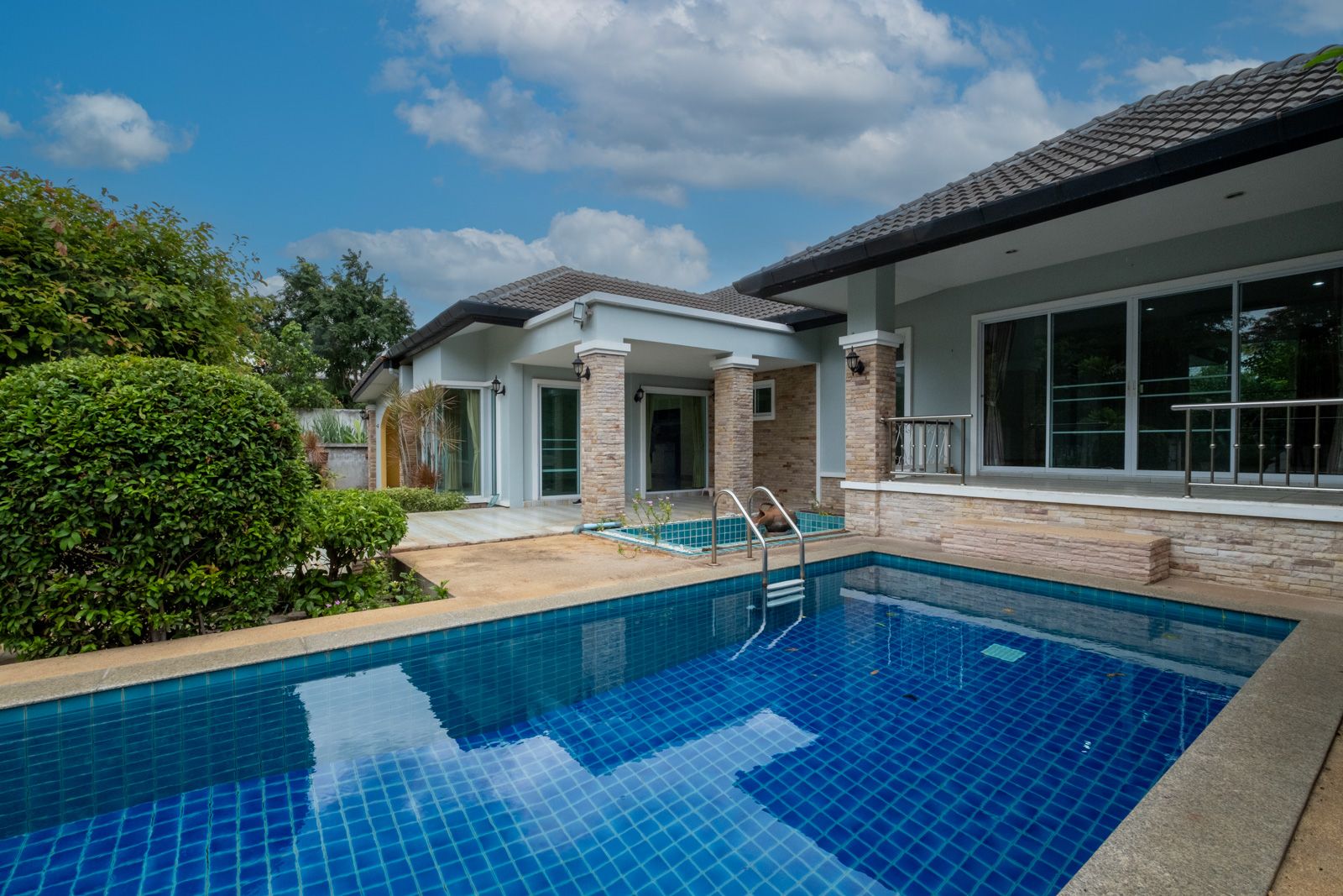 3 Bedroom Split-level with Pool in Wang Tan-TNP-D1153