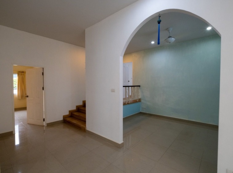 3 Bedroom Split-level with Pool in Wang Tan-TNP-D1153