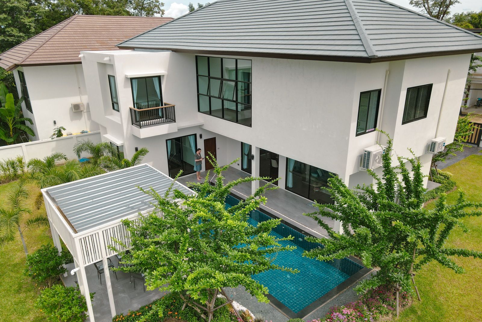 4 Bedroom Pool Villa in Wang Tan Hang Dong-TNP-D1164