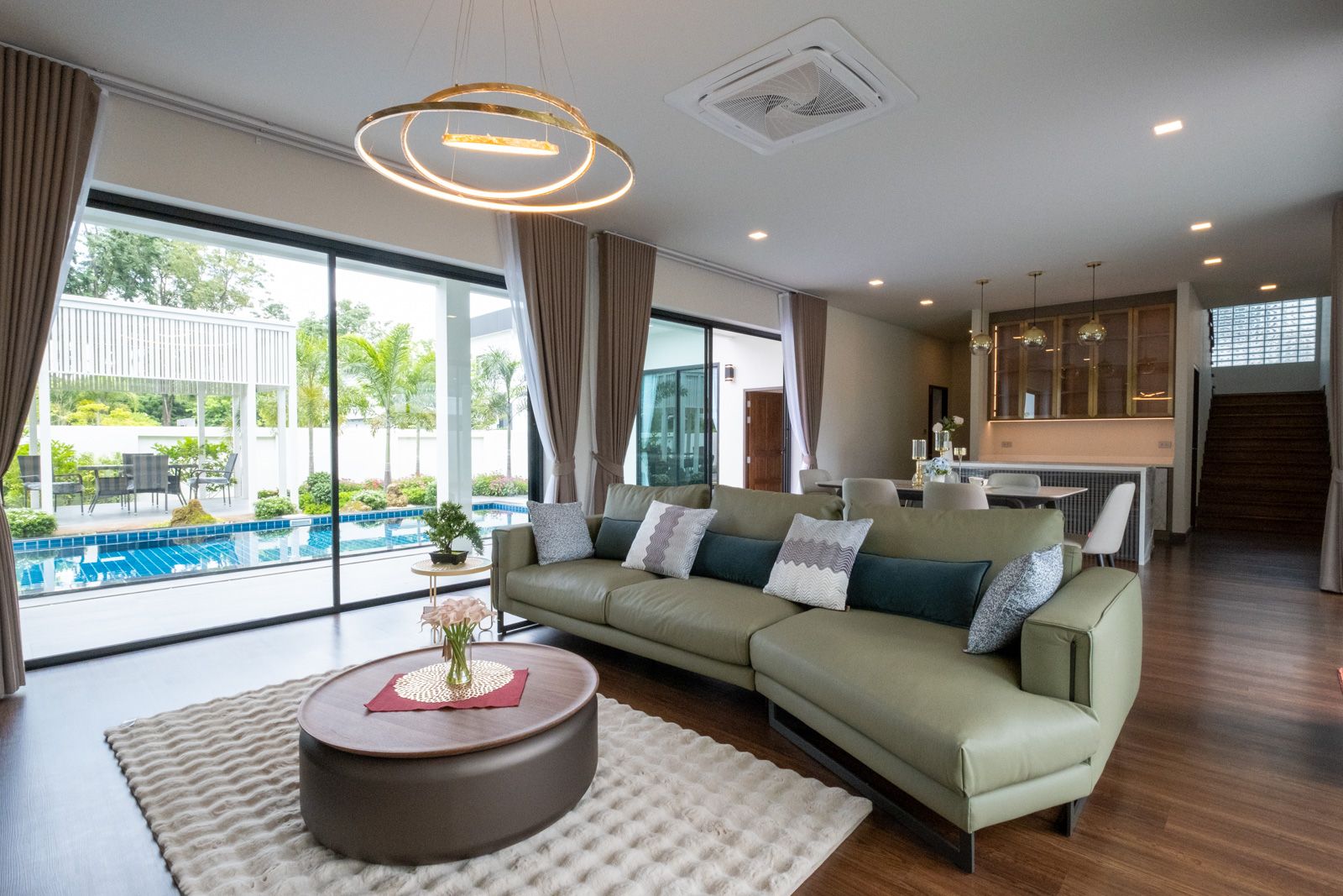 4 Bedroom Pool Villa in Wang Tan Hang Dong-TNP-D1164