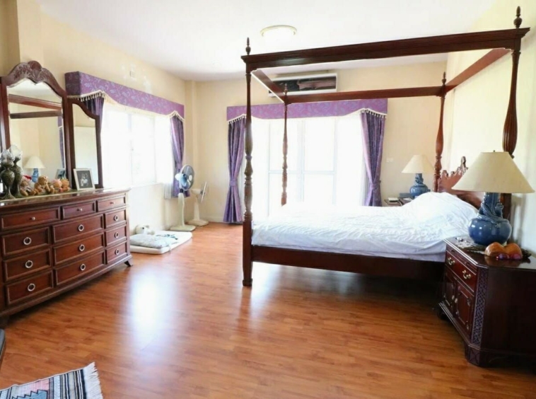 4 Bedroom with Pool and Guest House in Hang Dong-TNP-D530