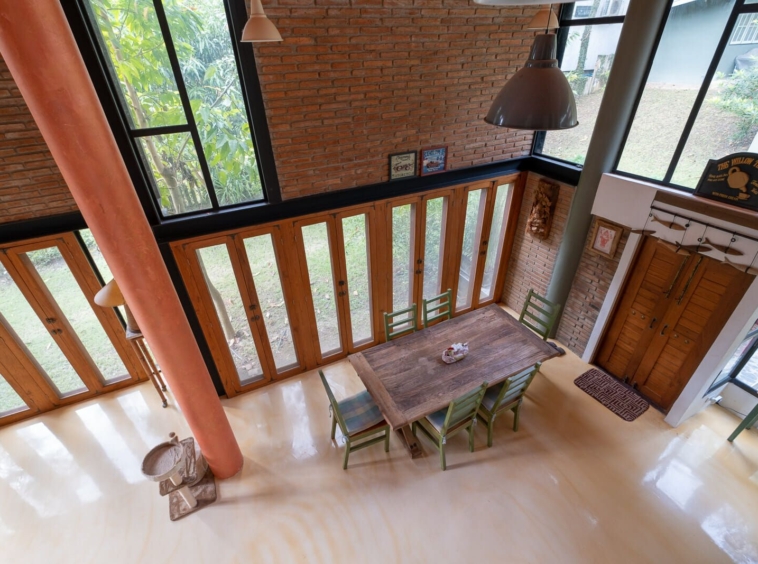 Designer 3 Bedroom Lakeside in Hang Dong-TNP-D950