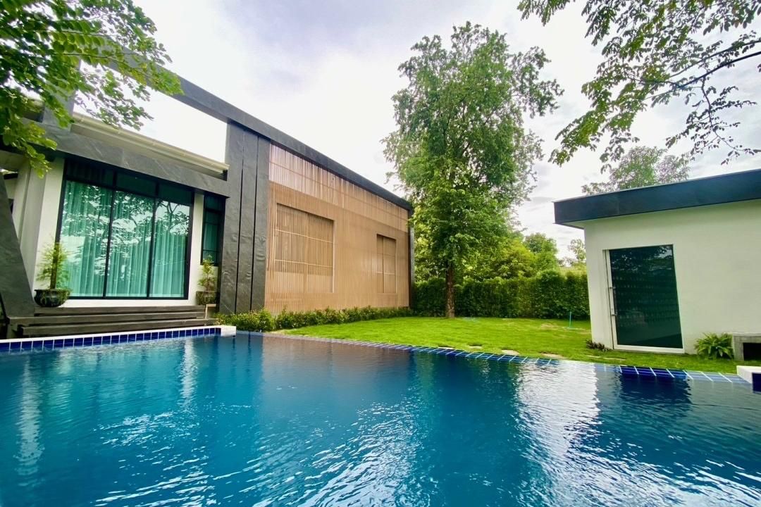 4 Bedroom Pool Villa in Lamphun-TNP-D1136