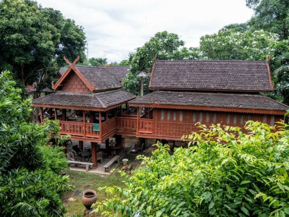 Teak Compound on 17.5 Rai along Ping River in Mae Rim-TNP-A875