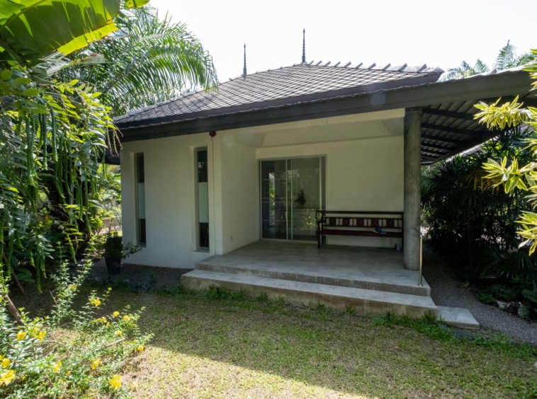 2 Bedroom Lakeside Villa with Guesthouse in Mae Rim-TNP-D1143