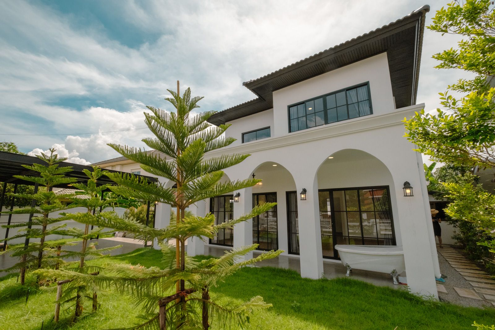 4 Bedroom Pool Villa in Green Valley Golf Course-TNP-D1145