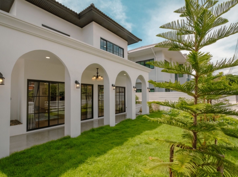 4 Bedroom Pool Villa in Green Valley Golf Course-TNP-D1145