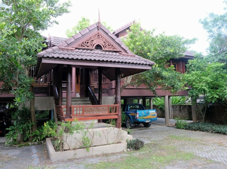 Traditional Lanna Style 3 Bedroom Home in Mae Rim-TNP-D902