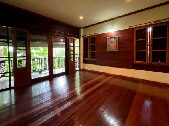 Traditional Lanna Style 3 Bedroom Home in Mae Rim-TNP-D902