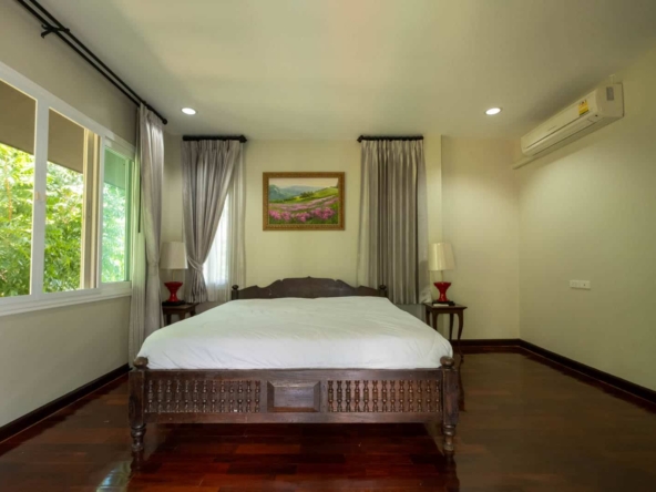 4 Bedroom Pool Villa with Guesthouse near Ruamchok Mall-TNP-A1033