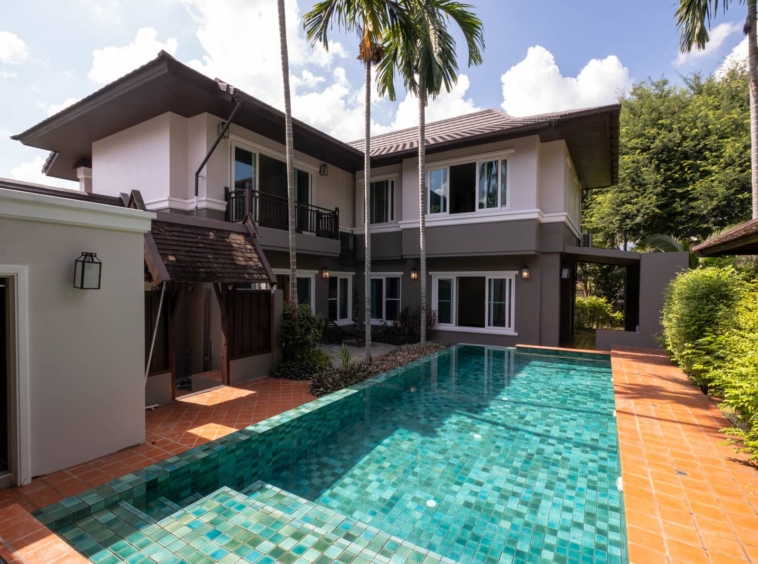 4 Bedroom Pool Villa with Guesthouse near Ruamchok Mall-TNP-A1033