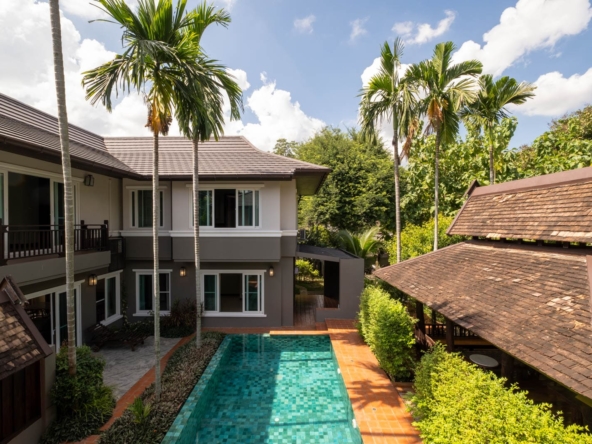 4 Bedroom Pool Villa with Guesthouse near Ruamchok Mall-TNP-A1033