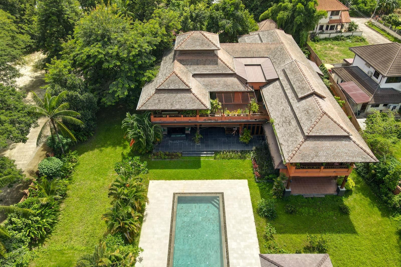 6 Bedroom Pool Villa on Large Plot in San Sai-TNP-D1074