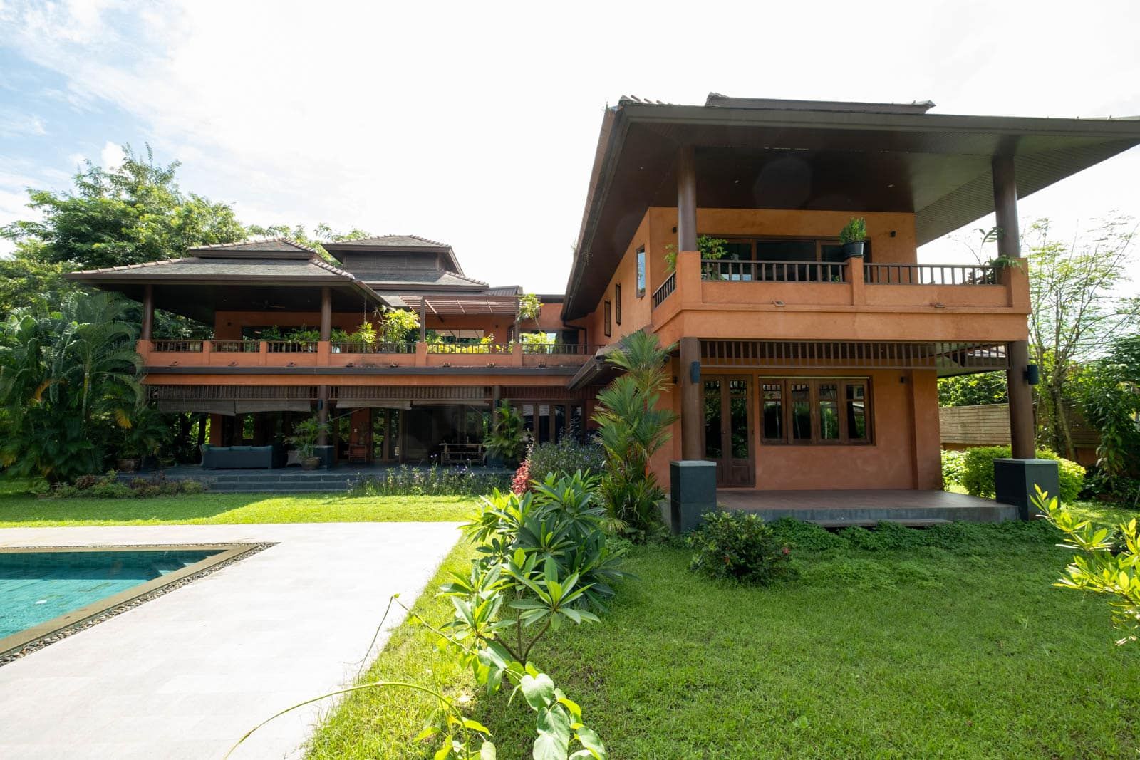 6 Bedroom Pool Villa on Large Plot in San Sai-TNP-D1074