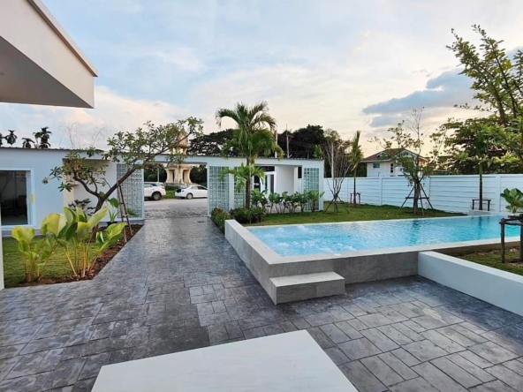 Luxury 6 Bedroom Pool Villa in San Sai-TNP-D1148