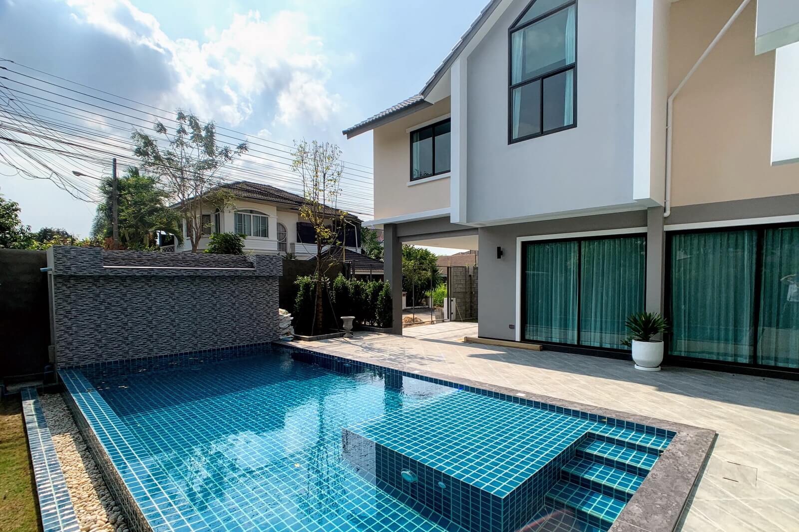 6 Bedroom Pool Villa in San Sai near Central Festival-TNP-D724