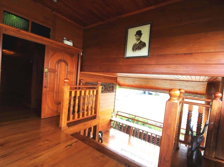 Old Wood Lanna 4 Bedroom in The City-TNP-A985