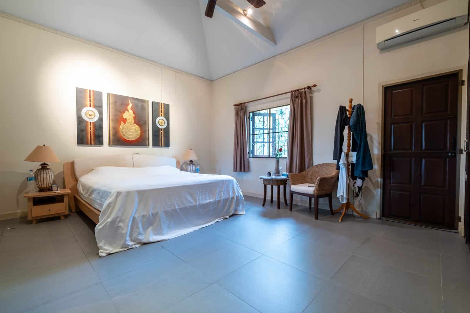 Western Style Bungalow with Two Bedroom Guesthouse in San Sai-TNP-D1080