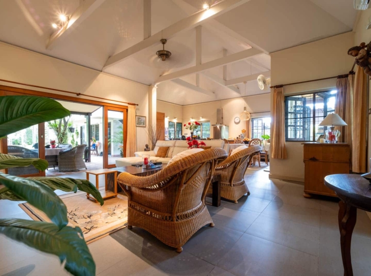 Western Style Bungalow with Two Bedroom Guesthouse in San Sai-TNP-D1080