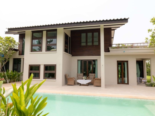 4 Bedroom Pool Villa in Saraphi-TNP-D1051