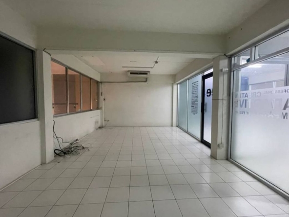 4 Bedroom Commercial for rent-CMB-CMB04739