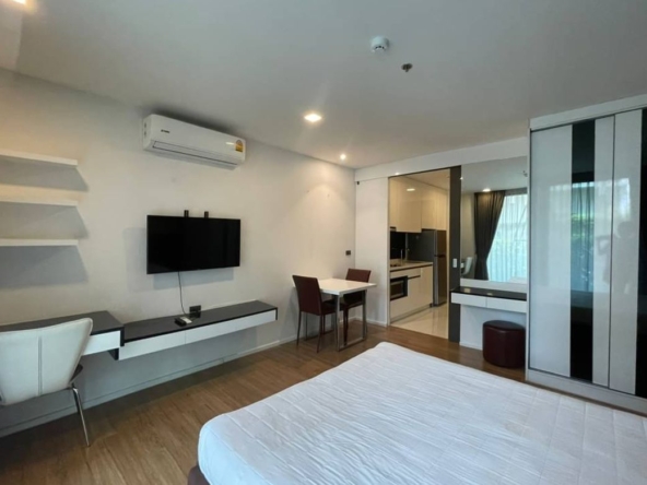 For Sale 5 star luxury condo near Chiang Mai University