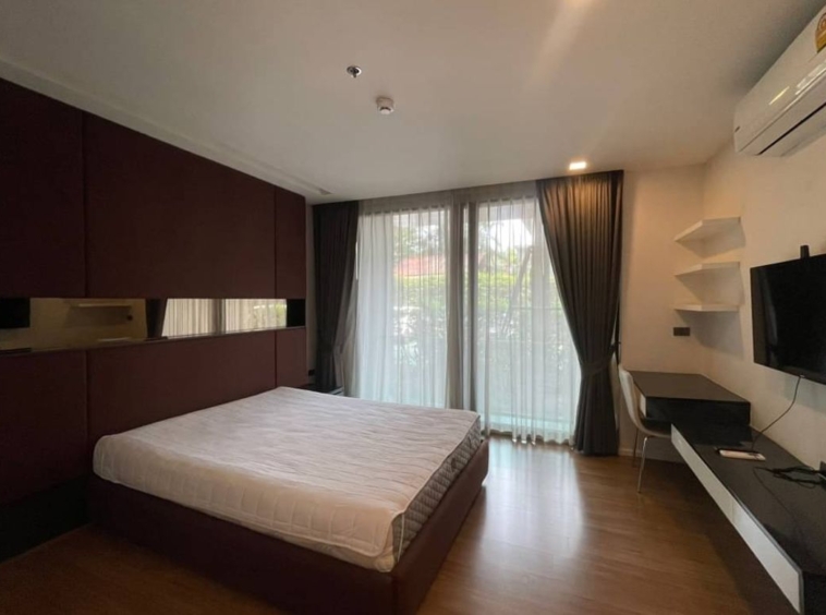 For Sale 5 star luxury condo near Chiang Mai University