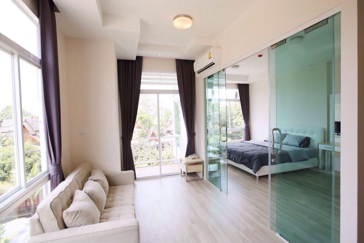 Hip Condo 2 project 4 corner rooms (standing feng shui room)-J-JOY1573