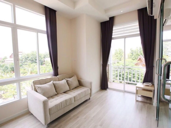 Hip Condo 2 project 4 corner rooms (standing feng shui room)-J-JOY1573