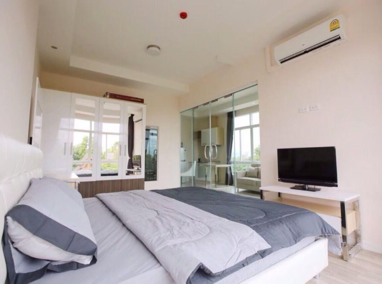 Hip Condo 2 project 4 corner rooms (standing feng shui room)-J-JOY1573