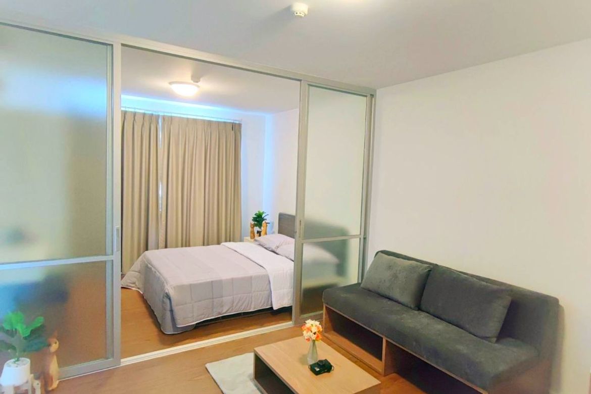 Contemporary studio condo for sale-J-JOY1639