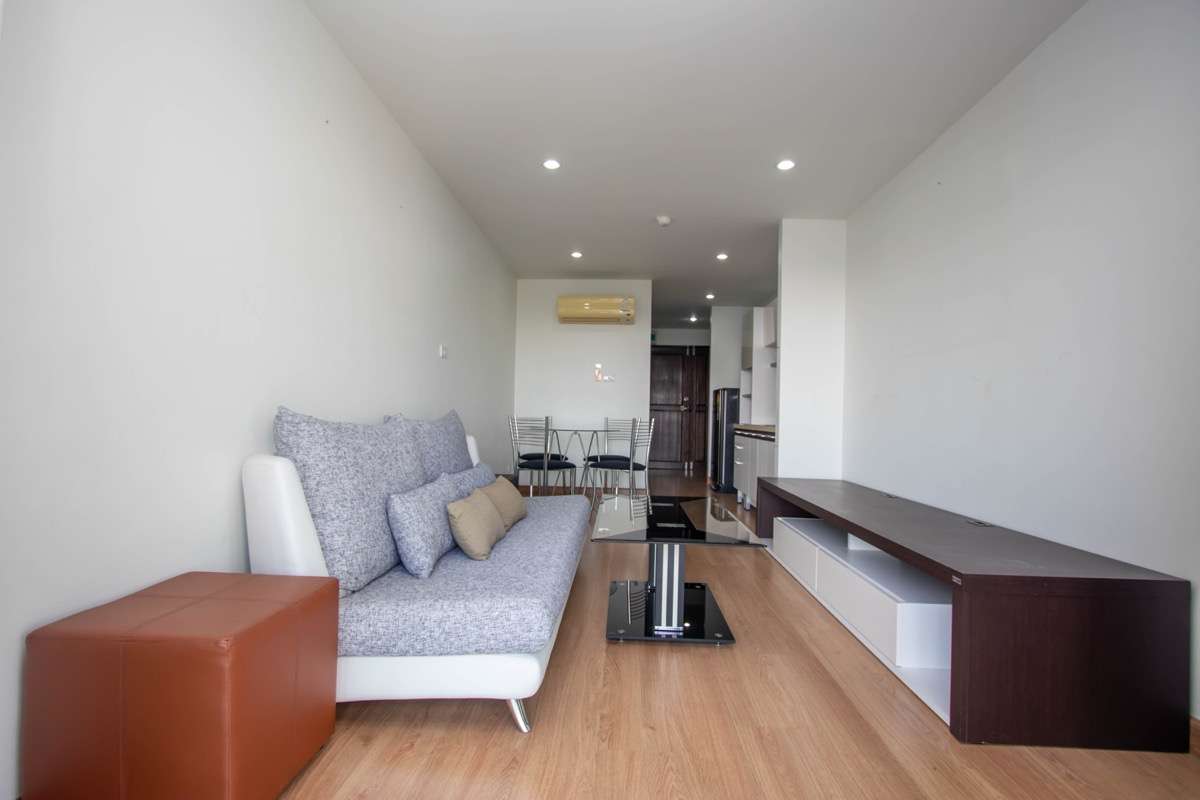 Great Location! Rawee Waree Condo for Sale : Nimmanhaemin-PH-RW025