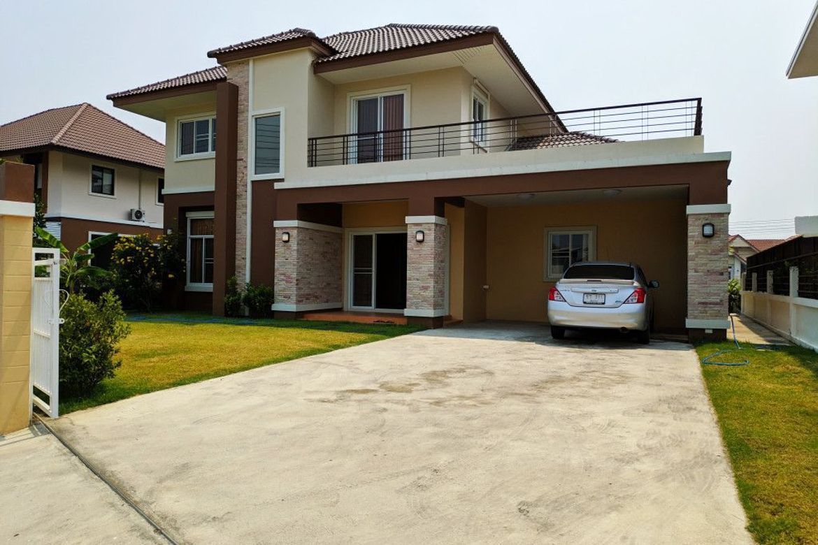 4 Bedrooms House near Kad Farang