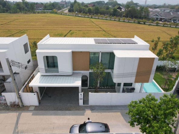 4 Bedrooms Modern Luxury House for Rent