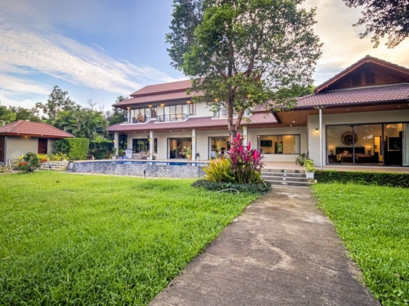 Stunning 5 Bedrooms Two-Story Home for Rent in Baan Wang Tan Village-KMP-HRMC8079D