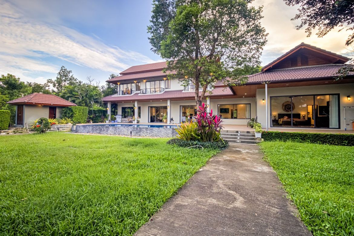 Stunning 5 Bedrooms Two-Story Home for Rent in Baan Wang Tan Village-KMP-HRMC8079D