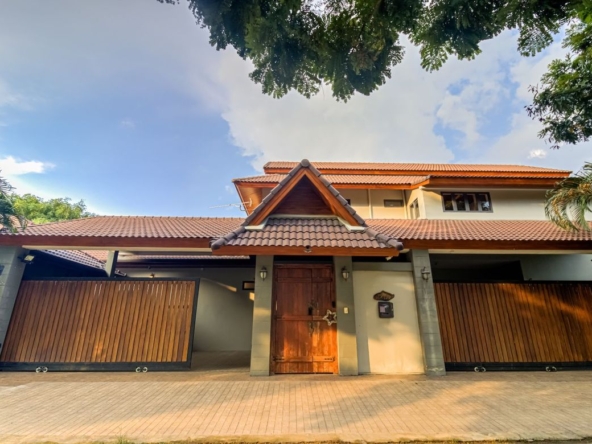 Stunning 5 Bedrooms Two-Story Home for Rent in Baan Wang Tan Village-KMP-HRMC8079D