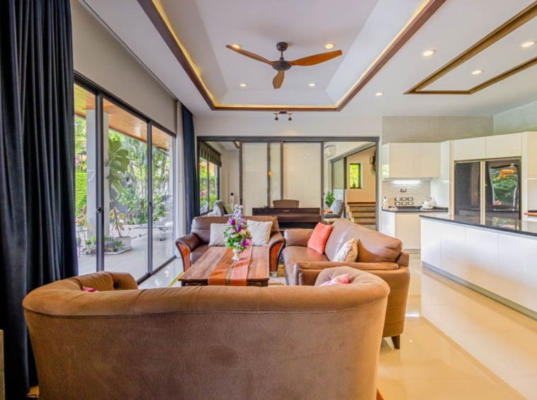 Stunning 5 Bedrooms Two-Story Home for Rent in Baan Wang Tan Village-KMP-HRMC8079D