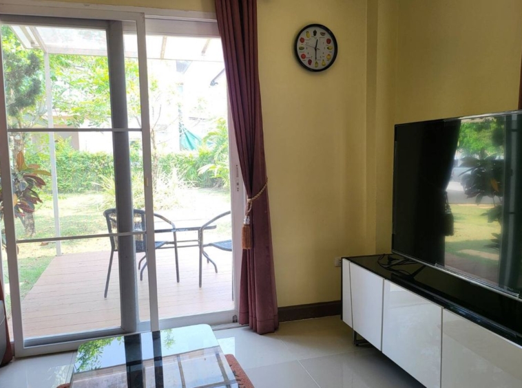 spacious area (San Kamphaeng)-J-JOY1497