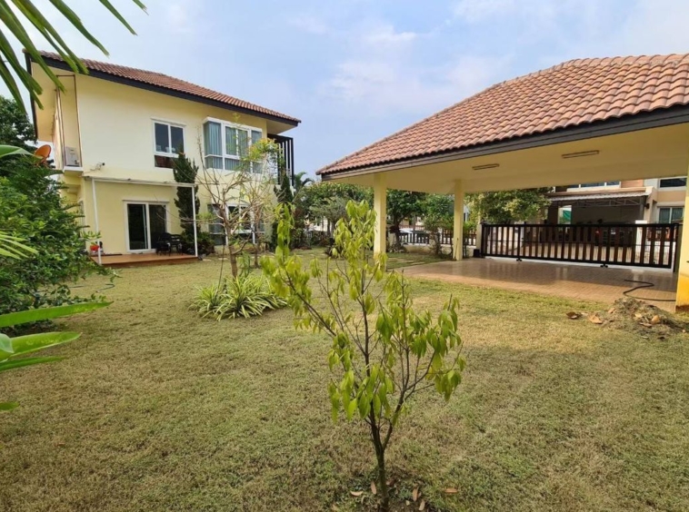 spacious area (San Kamphaeng)-J-JOY1497