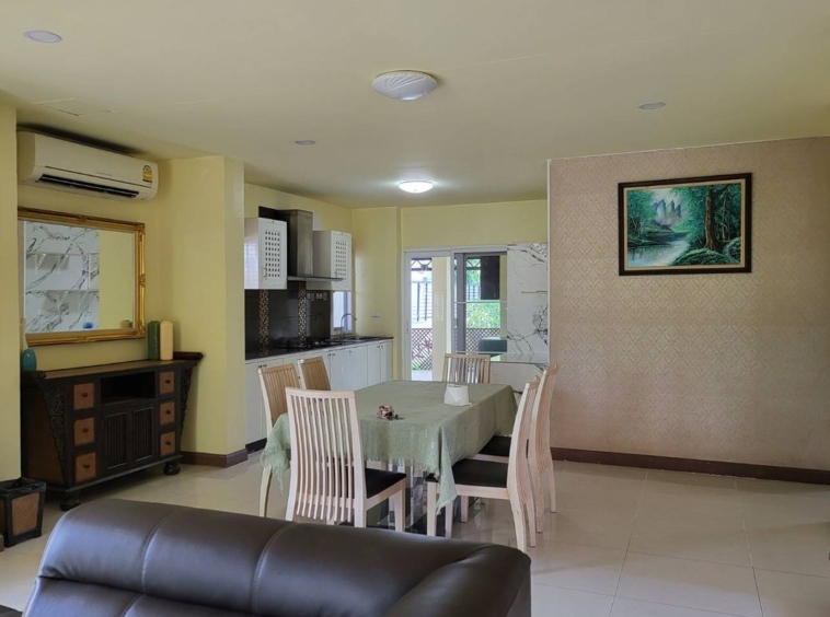 spacious area (San Kamphaeng)-J-JOY1497