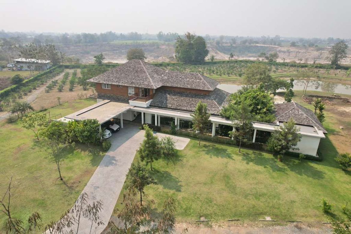 A large house on 14 rai of land for sale