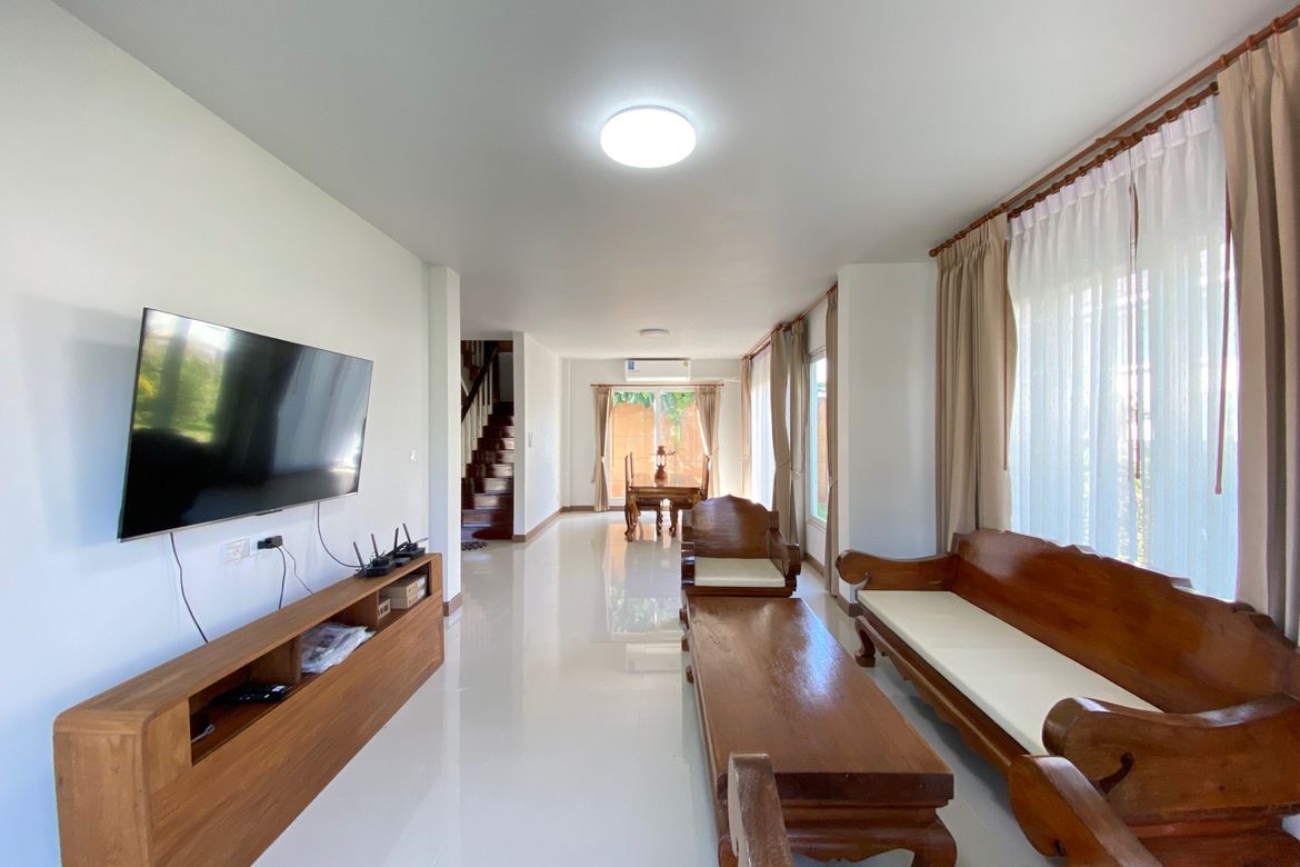 3 Bedroom House for sale in Vararom Kaewnawarat