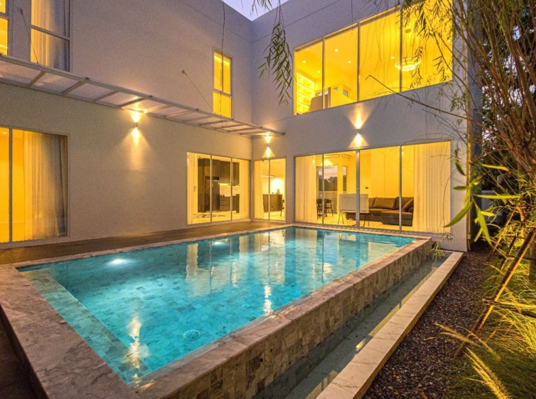 4 Bedrooms Luxurious Modern Minimalist Home at an Unbeatable Price: 13.99 Million THB-KMP-017986D