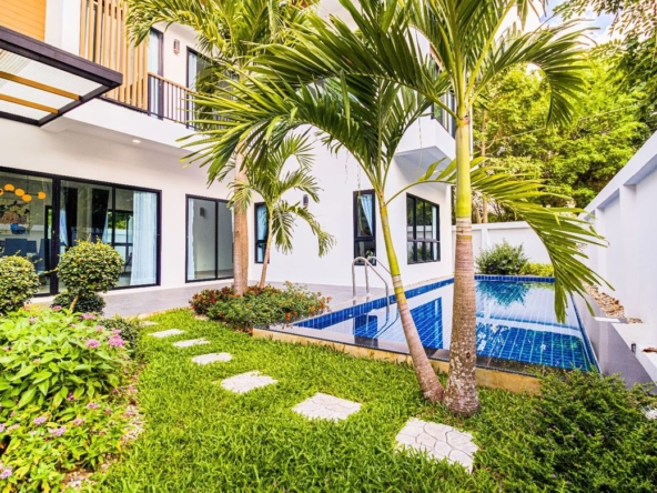 Luxurious 4-Bedroom Pool VillaLocated in the prestigious Baan Wang Tan Village