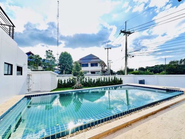 Pool Villa (F17) for sale in Phase 27/1 behind San Phak Wan Municipality